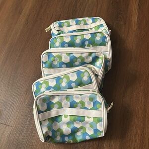 NEW Clinique Multicolored Cosmetic Bags (5 Pieces)